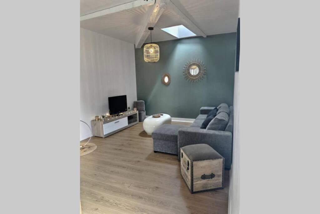 Le Beau Lieu # Hyper Centre # Proche Des Quais Apartment Cognac Exterior photo